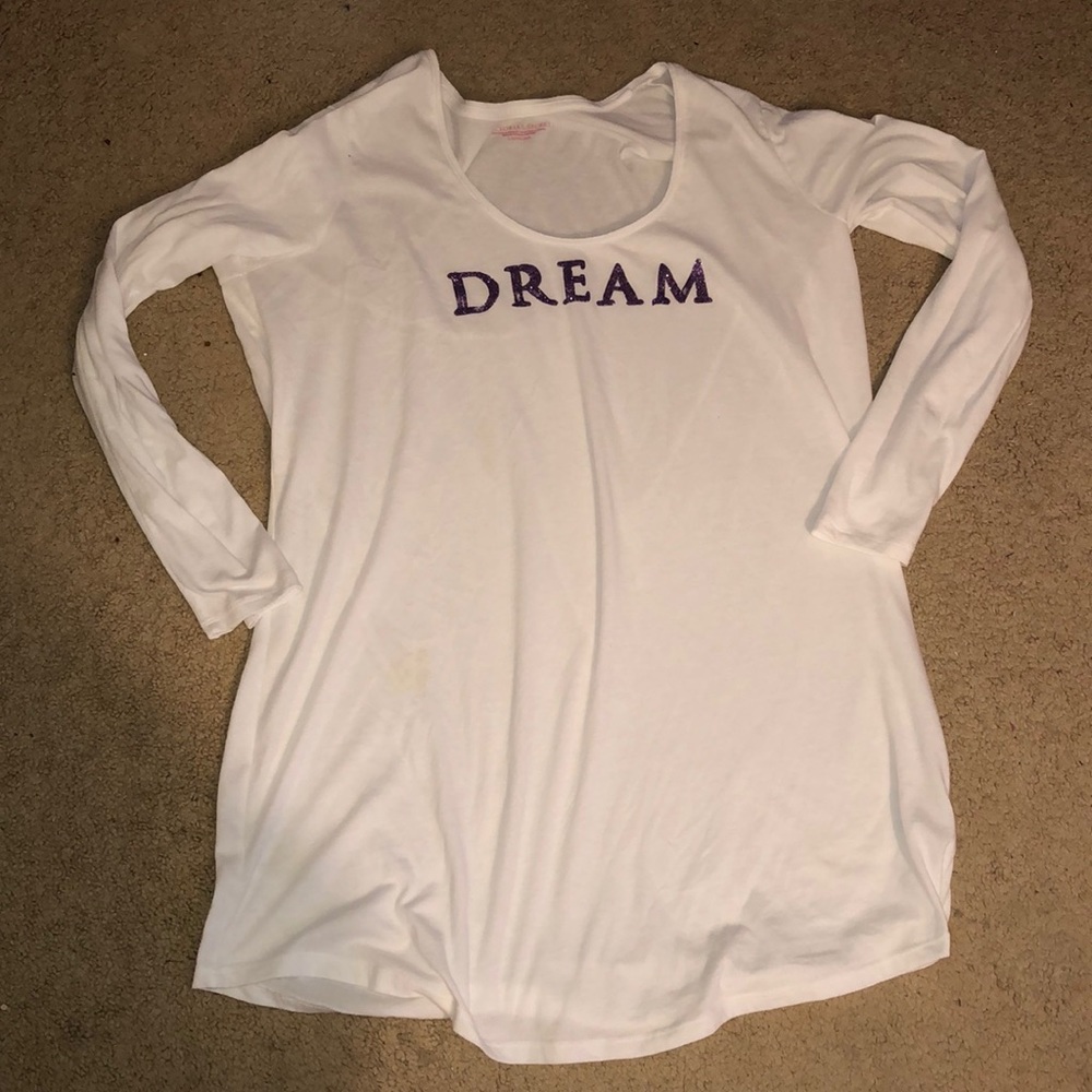 Victoria’s Secret never worn night shirt “ dream”